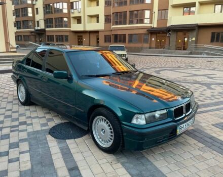 Зеленый БМВ 3 Серия, объемом двигателя 1.8 л и пробегом 240 тыс. км за 2650 $, фото 1 на Automoto.ua
