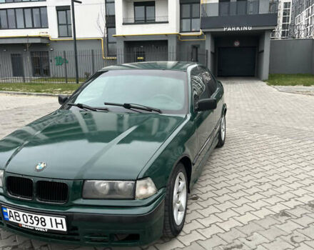 Зеленый БМВ 3 Серия, объемом двигателя 1.6 л и пробегом 306 тыс. км за 2400 $, фото 1 на Automoto.ua