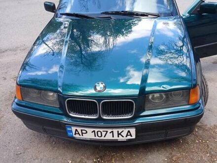 БМВ 3 Серія 1994 у Запоріжжя на Automoto.ua Зелений БМВ 3 Серія, об'ємом двигуна 1.99 л та пробігом 383 тис. км за 3200 $, фото 1 на Automoto.ua