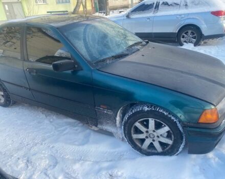 Зеленый БМВ 3 Серия, объемом двигателя 1.6 л и пробегом 270 тыс. км за 2500 $, фото 1 на Automoto.ua