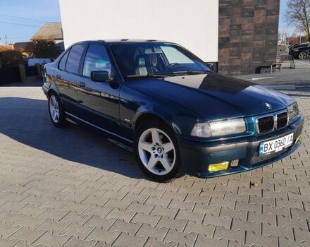 Зеленый БМВ 3 Серия, объемом двигателя 2 л и пробегом 290 тыс. км за 3800 $, фото 1 на Automoto.ua