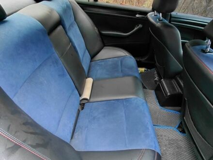 Зеленый БМВ 3 Серия, объемом двигателя 2 л и пробегом 400 тыс. км за 3000 $, фото 1 на Automoto.ua