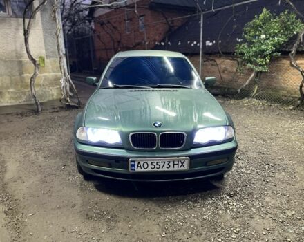 Зеленый БМВ 3 Серия, объемом двигателя 2 л и пробегом 300 тыс. км за 2900 $, фото 1 на Automoto.ua