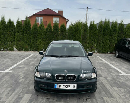 Зеленый БМВ 3 Серия, объемом двигателя 2 л и пробегом 390 тыс. км за 3999 $, фото 1 на Automoto.ua