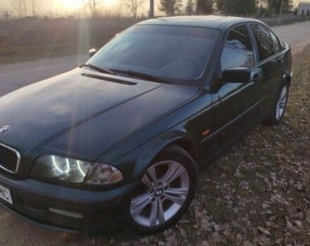 Зеленый БМВ 3 Серия, объемом двигателя 1.9 л и пробегом 300 тыс. км за 3099 $, фото 1 на Automoto.ua