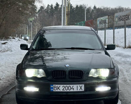 Зеленый БМВ 3 Серия, объемом двигателя 2 л и пробегом 371 тыс. км за 4800 $, фото 1 на Automoto.ua