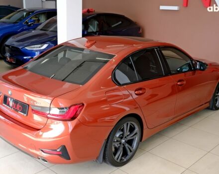 БМВ 3 Серія 2021 у Одесі на Automoto.ua Помаранчевий БМВ 3 Серія, об'ємом двигуна 2 л та пробігом 27 тис. км за 29900 $, фото 4 на Automoto.ua