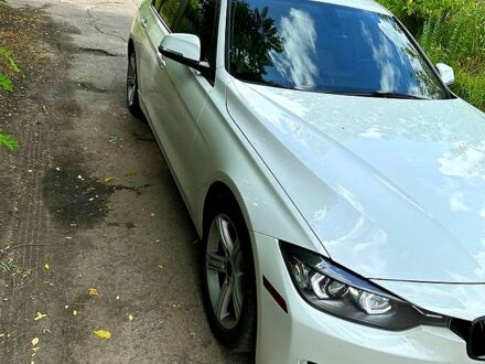 Белый БМВ 3-series, объемом двигателя 2 л и пробегом 260 тыс. км за 13000 $, фото 1 на Automoto.ua