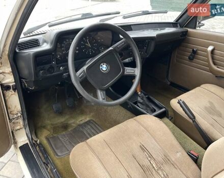 БМВ 315 1983 в Харькове на Automoto.ua Бежевый БМВ 315, объемом двигателя 1.6 л и пробегом 290 тыс. км за 2500 $, фото 24 на Automoto.ua