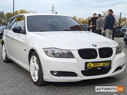 БМВ 318 2010 у Чернівцях на Automoto.ua Білий БМВ 318, об'ємом двигуна 2 л та пробігом 267 тис. км за 8500 $, фото 1 на Automoto.ua