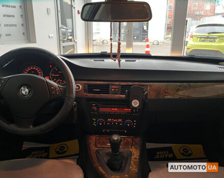 Серый БМВ 318, объемом двигателя 2 л и пробегом 466 тыс. км за 7500 $, фото 15 на Automoto.ua
