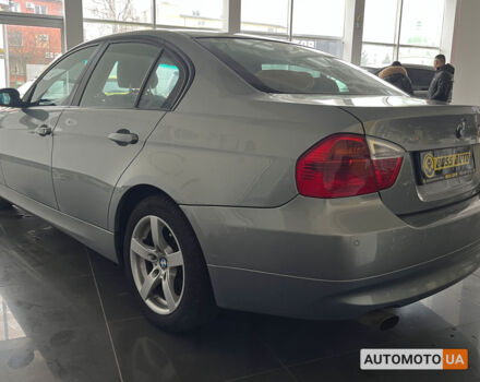 Серый БМВ 318, объемом двигателя 2 л и пробегом 466 тыс. км за 7500 $, фото 4 на Automoto.ua