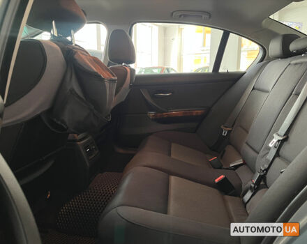 Серый БМВ 318, объемом двигателя 2 л и пробегом 466 тыс. км за 7500 $, фото 9 на Automoto.ua