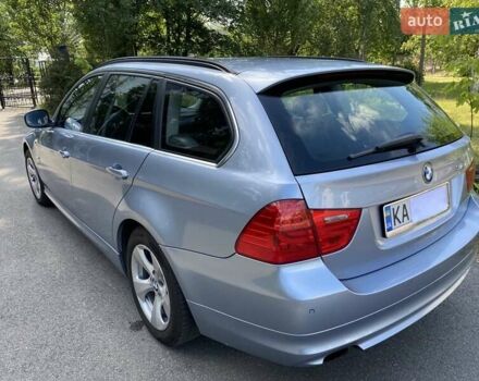 Серый БМВ 318, объемом двигателя 2 л и пробегом 73 тыс. км за 10800 $, фото 1 на Automoto.ua
