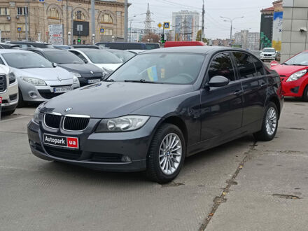БМВ 318 2007 в Харькове на Automoto.ua Серый БМВ 318, объемом двигателя 2 л и пробегом 242 тыс. км за 7490 $, фото 1 на Automoto.ua