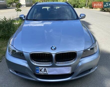 Серый БМВ 318, объемом двигателя 2 л и пробегом 73 тыс. км за 10800 $, фото 1 на Automoto.ua
