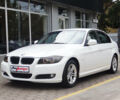 Белый БМВ 320, объемом двигателя 2 л и пробегом 101 тыс. км за 15000 $, фото 1 на Automoto.ua