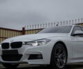 Білий БМВ 320, об'ємом двигуна 2 л та пробігом 70 тис. км за 25999 $, фото 10 на Automoto.ua