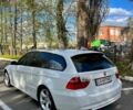 Белый БМВ 320, объемом двигателя 2 л и пробегом 406 тыс. км за 7300 $, фото 7 на Automoto.ua