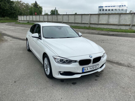 БМВ 320 2015 у Києві на Automoto.ua Білий БМВ 320, об'ємом двигуна 2 л та пробігом 199 тис. км за 17200 $, фото 1 на Automoto.ua