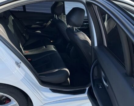 Белый БМВ 320, объемом двигателя 2 л и пробегом 0 тыс. км за 15700 $, фото 1 на Automoto.ua