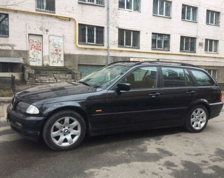Чорний БМВ 320, об'ємом двигуна 2 л та пробігом 400 тис. км за 5000 $, фото 1 на Automoto.ua