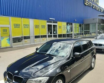 Чорний БМВ 320, об'ємом двигуна 2 л та пробігом 240 тис. км за 10500 $, фото 1 на Automoto.ua