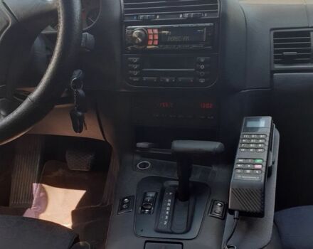 Фіолетовий БМВ 320, об'ємом двигуна 2 л та пробігом 310 тис. км за 5100 $, фото 4 на Automoto.ua