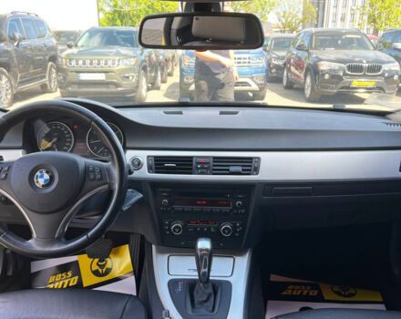 Жовтий БМВ 320, об'ємом двигуна 2 л та пробігом 81 тис. км за 11800 $, фото 12 на Automoto.ua