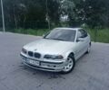 Серый БМВ 320, объемом двигателя 2 л и пробегом 125 тыс. км за 2000 $, фото 1 на Automoto.ua