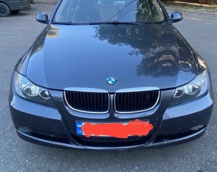 Сірий БМВ 320, об'ємом двигуна 2 л та пробігом 400 тис. км за 3641 $, фото 1 на Automoto.ua