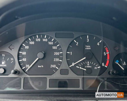 Синій БМВ 320, об'ємом двигуна 2 л та пробігом 358 тис. км за 6900 $, фото 11 на Automoto.ua