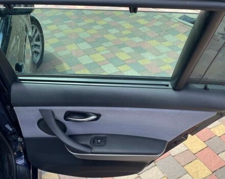 Синій БМВ 320, об'ємом двигуна 2 л та пробігом 281 тис. км за 8200 $, фото 19 на Automoto.ua