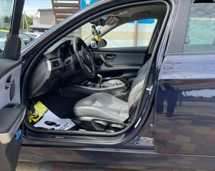 Синій БМВ 320, об'ємом двигуна 2 л та пробігом 281 тис. км за 8200 $, фото 13 на Automoto.ua