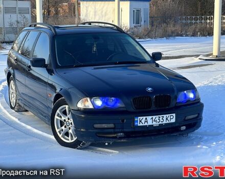 Синий БМВ 320, объемом двигателя 2 л и пробегом 380 тыс. км за 3550 $, фото 1 на Automoto.ua