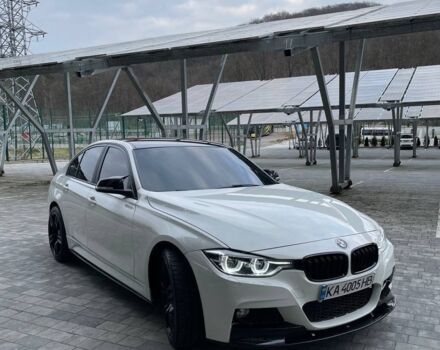 Белый БМВ 320и, объемом двигателя 2 л и пробегом 0 тыс. км за 13800 $, фото 4 на Automoto.ua