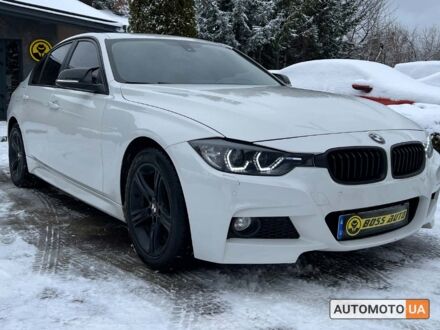 Білий БМВ 320і, об'ємом двигуна 2 л та пробігом 180 тис. км за 13600 $, фото 1 на Automoto.ua