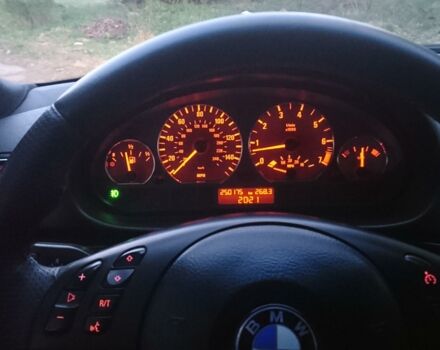 Синий БМВ 325, объемом двигателя 2.5 л и пробегом 253 тыс. км за 9300 $, фото 1 на Automoto.ua