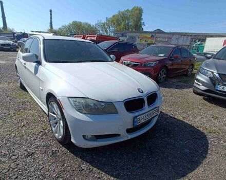 Белый БМВ 328, объемом двигателя 3 л и пробегом 282 тыс. км за 9300 $, фото 12 на Automoto.ua