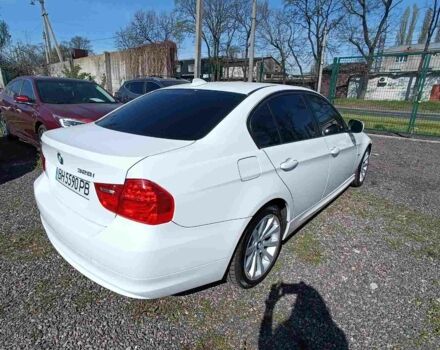 Белый БМВ 328, объемом двигателя 3 л и пробегом 282 тыс. км за 9300 $, фото 11 на Automoto.ua