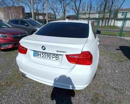 Белый БМВ 328, объемом двигателя 3 л и пробегом 282 тыс. км за 9300 $, фото 10 на Automoto.ua