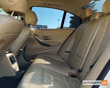 Белый БМВ 328, объемом двигателя 2 л и пробегом 212 тыс. км за 11200 $, фото 17 на Automoto.ua