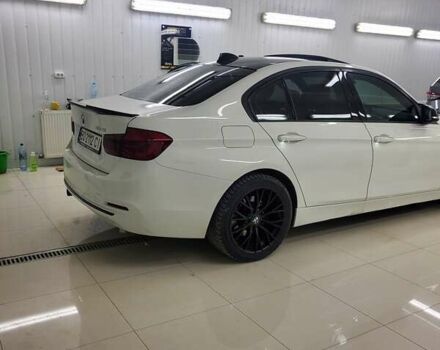 Белый БМВ 328, объемом двигателя 2 л и пробегом 181 тыс. км за 15500 $, фото 1 на Automoto.ua
