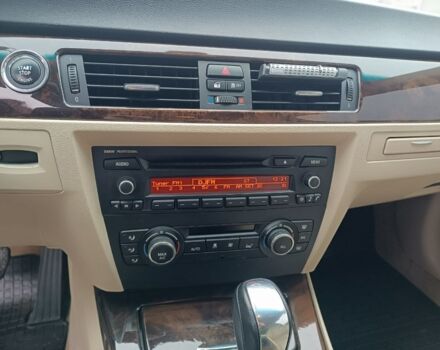 Білий БМВ 328, об'ємом двигуна 3 л та пробігом 132 тис. км за 10500 $, фото 8 на Automoto.ua