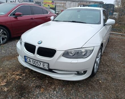 Білий БМВ 328, об'ємом двигуна 3 л та пробігом 132 тис. км за 10500 $, фото 1 на Automoto.ua