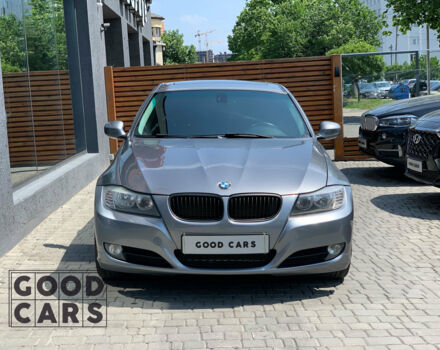 Серый БМВ 328, объемом двигателя 3 л и пробегом 207 тыс. км за 9250 $, фото 1 на Automoto.ua