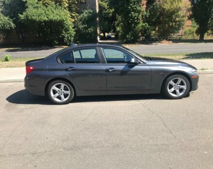 Серый БМВ 328, объемом двигателя 2 л и пробегом 80 тыс. км за 14990 $, фото 1 на Automoto.ua