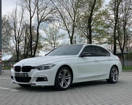 Белый БМВ 330, объемом двигателя 2 л и пробегом 133 тыс. км за 21500 $, фото 1 на Automoto.ua