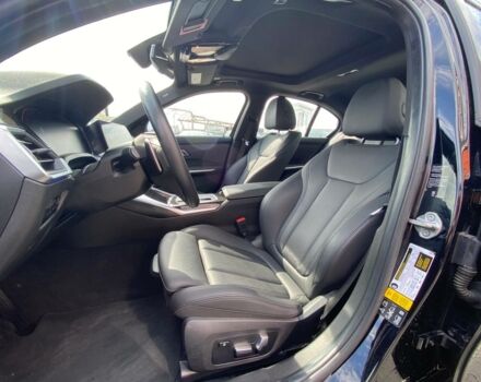 Черный БМВ 330, объемом двигателя 2 л и пробегом 46 тыс. км за 35999 $, фото 14 на Automoto.ua