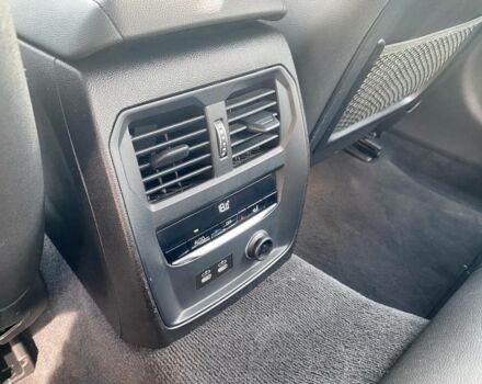 Черный БМВ 330, объемом двигателя 2 л и пробегом 46 тыс. км за 35999 $, фото 16 на Automoto.ua